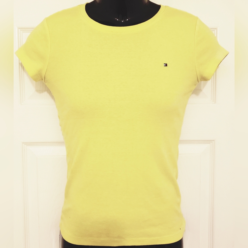 Tommy Hilfiger Women Top TShirt Yellow Short Sleeve Size Small Petite